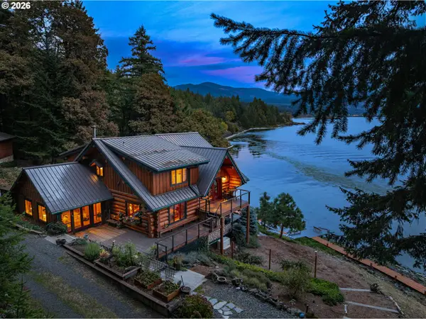 251 Sprague Landing Rd, Stevenson, WA 98648