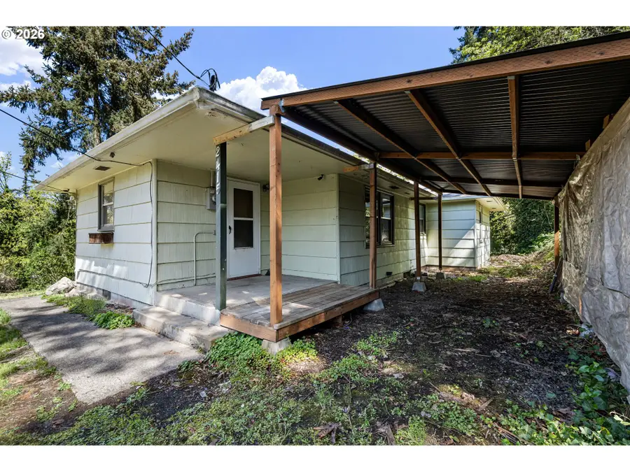 2415 Henderson Ave, Eugene, OR 97403 - #3