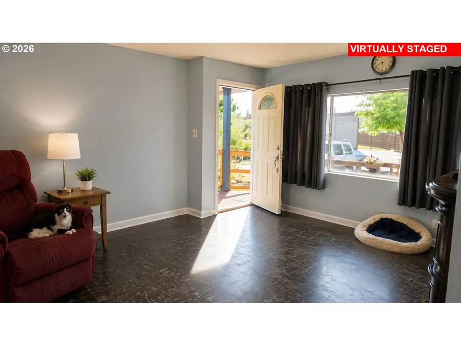 460 29th Ave, Longview, WA 98632 - #2