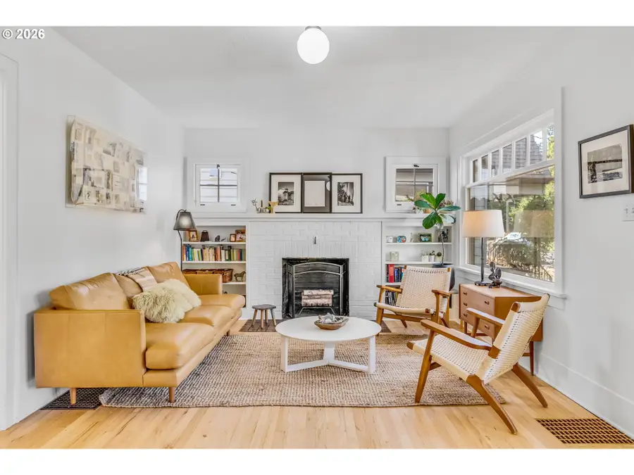 2632 NE Klickitat St, Portland, OR 97212 - #3