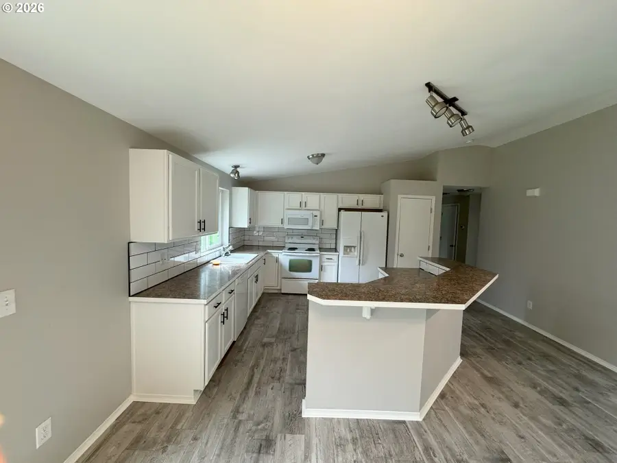 2094 Us Highway 12, Ethel, WA 98542 - #3