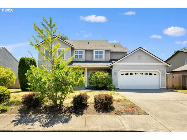 598 E Heritage Loop, LaCenter, WA 98629