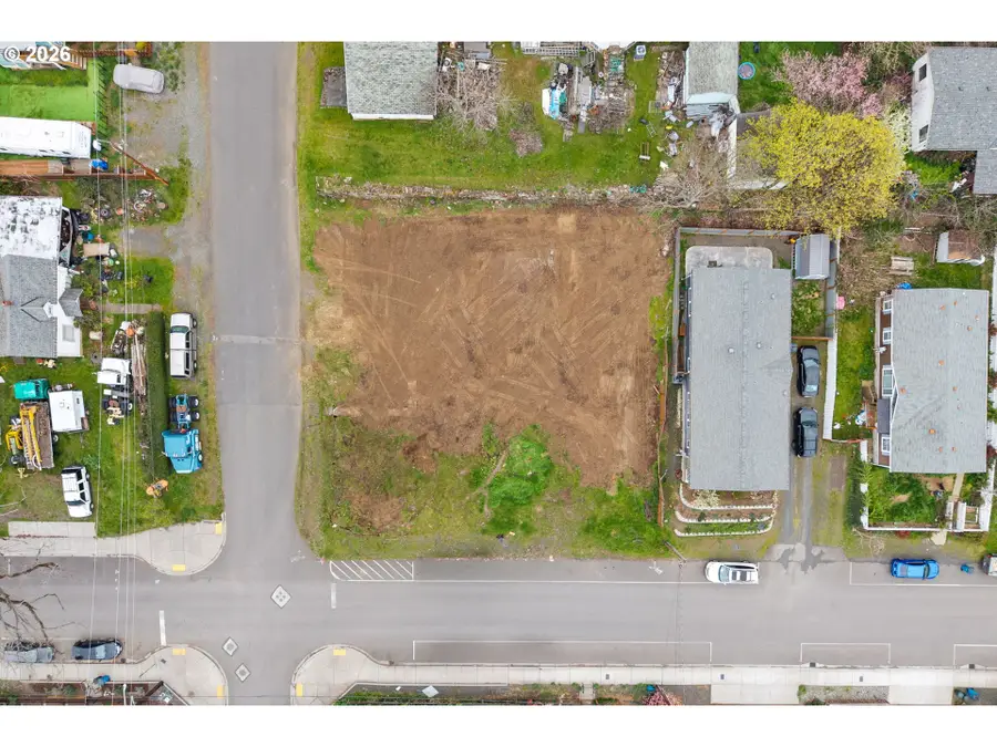 E Humboldt St, Bingen, WA 98605 - #3