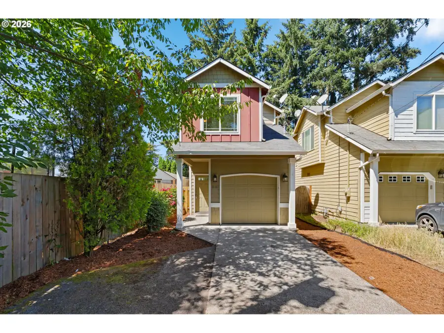 9205 N Macrum Ave, Portland, OR 97203 - #2
