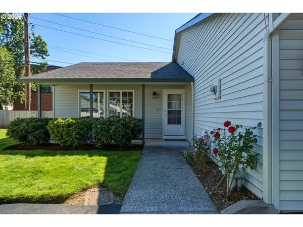 8323 NE 54th St, Vancouver, WA 98662