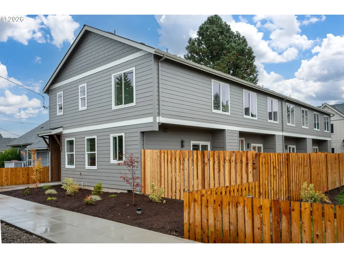 1128 NE 84th Ave, Portland, OR 97220 - #1
