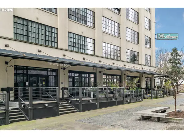 1400 NW Irving St #713, Portland, OR 97209