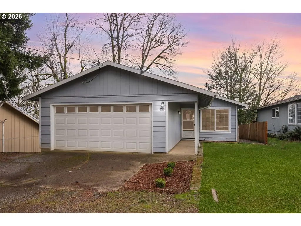 1774 Sunset Ave, West Linn, OR 97068 - #1