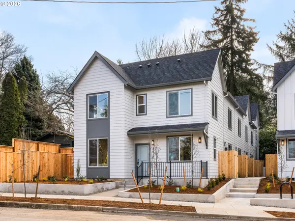 8614 SW 21st Ave #8, Portland, OR 97219