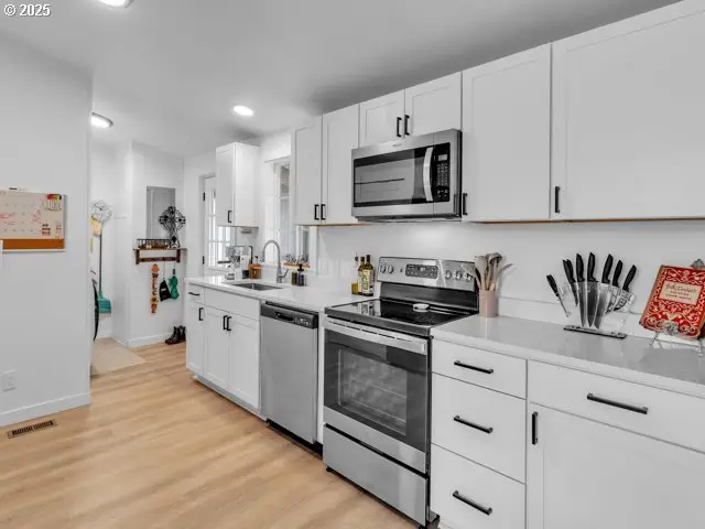 1000 S Mckern Ct #61, Newberg, OR 97132 - #2