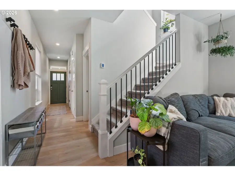 8971 N Drummond Ave, Portland, OR 97217 - #3