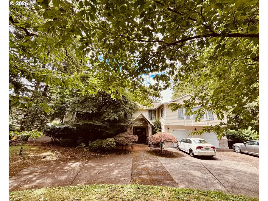 1124 SE River Forest Rd, Milwaukie, OR 97267 - #2