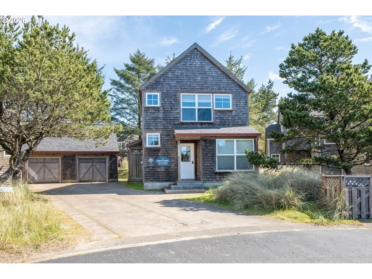 5855 Barefoot Ln, Pacific City, OR 97135 - #1
