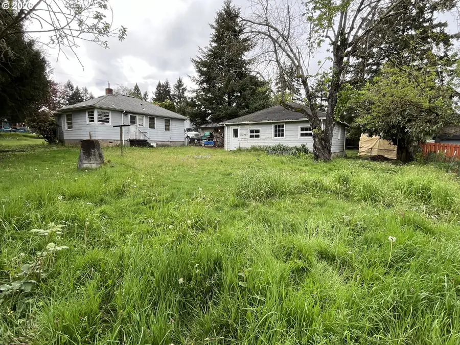 14222 SE Cedar Ave, Milwaukie, OR 97267 - #3