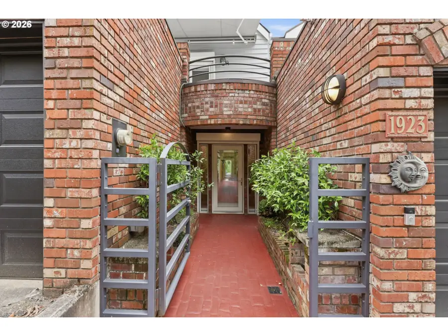 1923 SW Market Street Dr, Portland, OR 97201 - #2