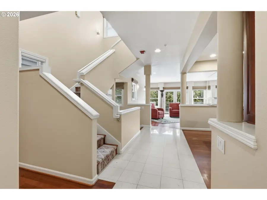1923 SW Market Street Dr, Portland, OR 97201 - #3