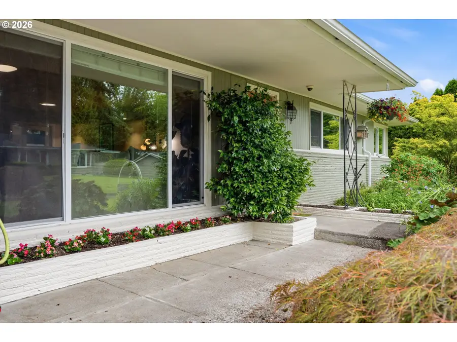 7645 SW 84th Ave, Portland, OR 97223 - #3
