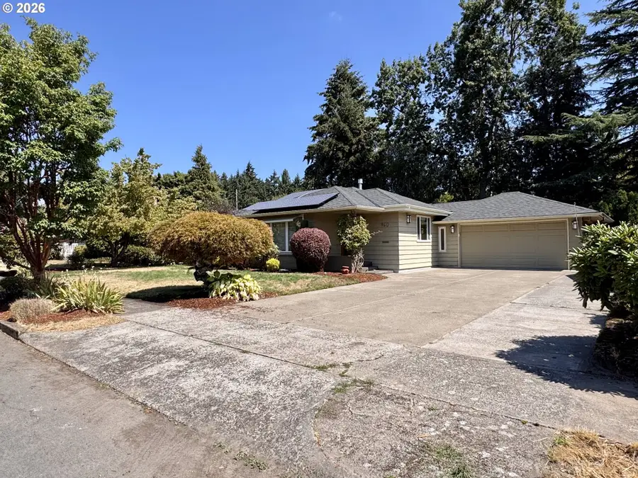 960 NE 108th Ave, Portland, OR 97220 - #2