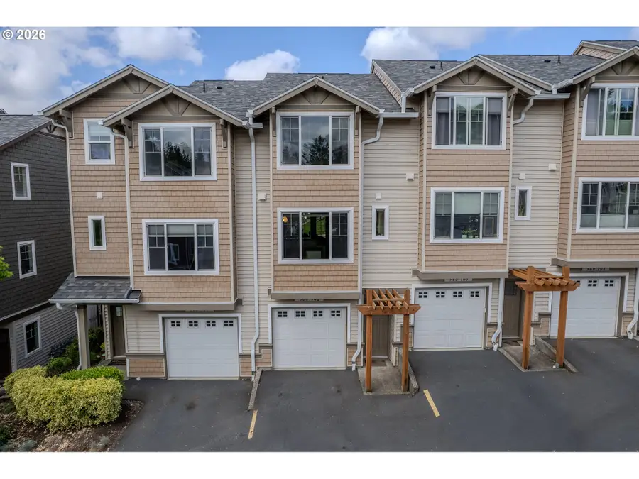 360 NW 116th Ave #102, Portland, OR 97229 - #2