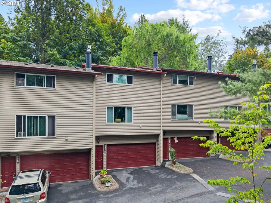 24066 NE Treehill Dr, Wood Village, OR 97060 - Image #3