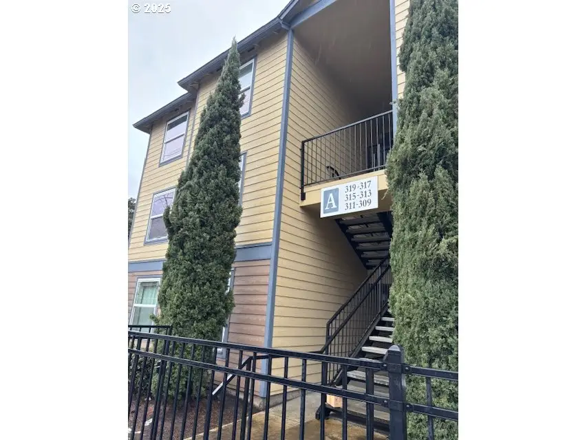 319 SE 162nd Ave #319, Portland, OR 97233 - #3