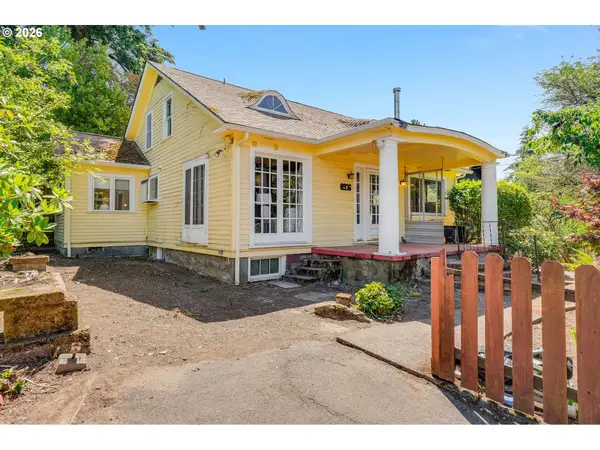 8936 SW 8th Ave, Portland, OR 97219