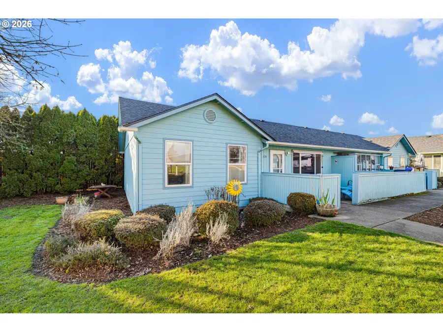 5524 E St, Springfield, OR 97478 - #3