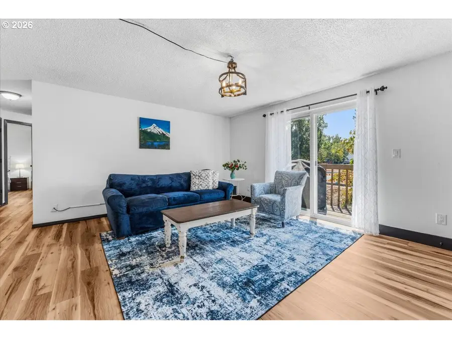 3936 SE 168th Ave, Portland, OR 97236 - #3