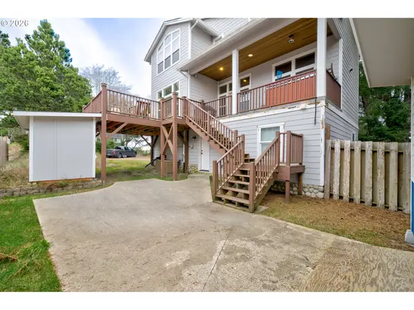 1110 267th Pl, OceanPark, WA 98640