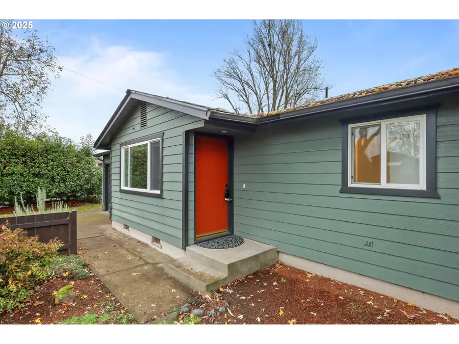 837 Armstrong Ave, Eugene, OR 97404 - Image #3
