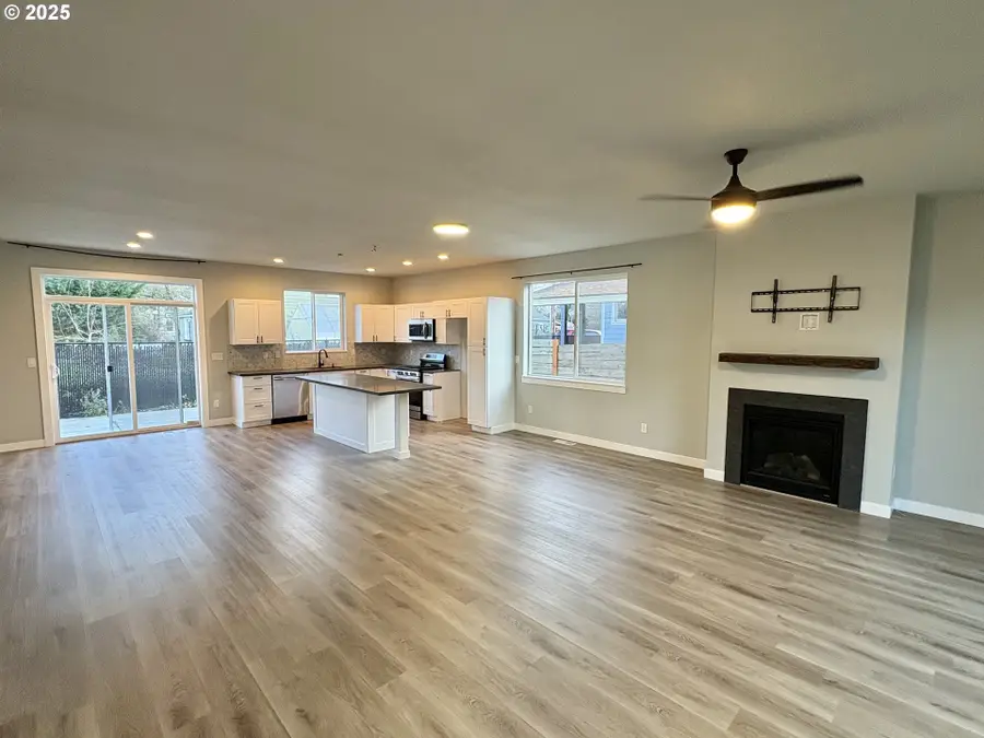 2443 26th Ave, Forest Grove, OR 97116 - Image #3