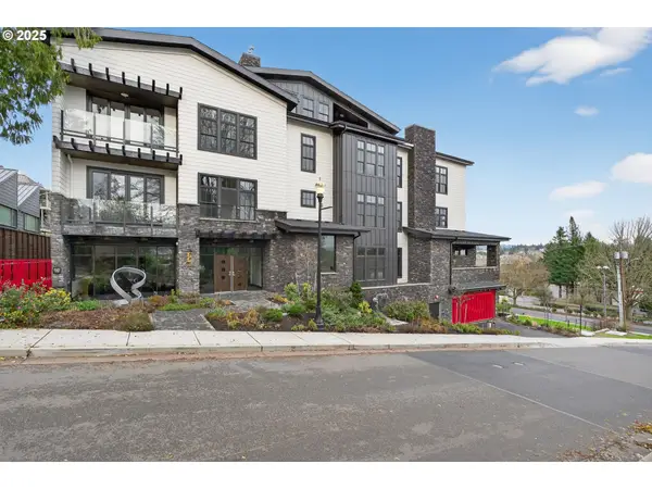 21 D Ave #2, LakeOswego, OR 97034