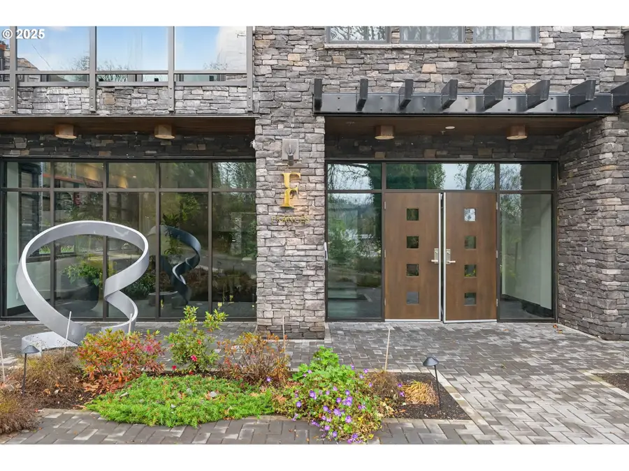 21 D Ave #2, Lake Oswego, OR 97034 - Image #3