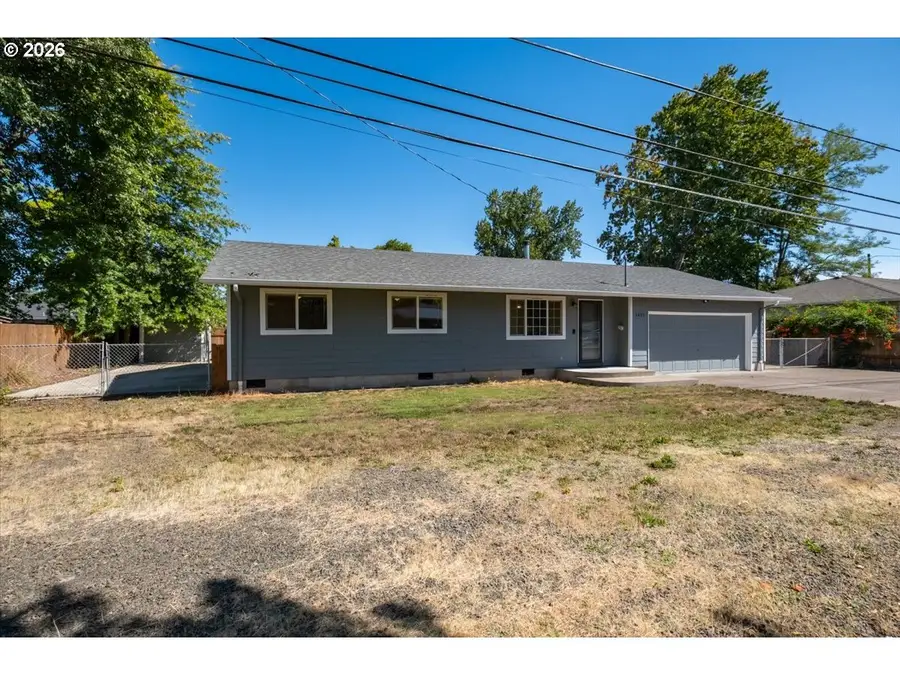 1423 32nd Ave, Albany, OR 97322 - #2