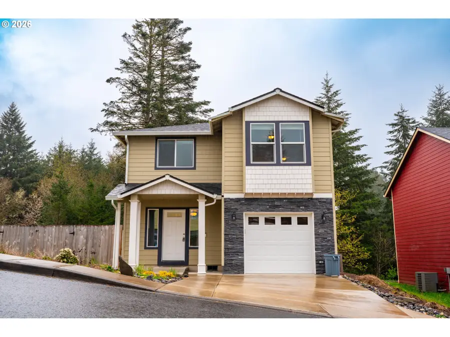 877 Virginia Cir, Clatskanie, OR 97016 - #3