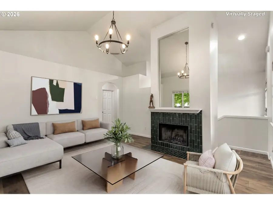 5225 Jean Rd #108, Lake Oswego, OR 97035 - #2