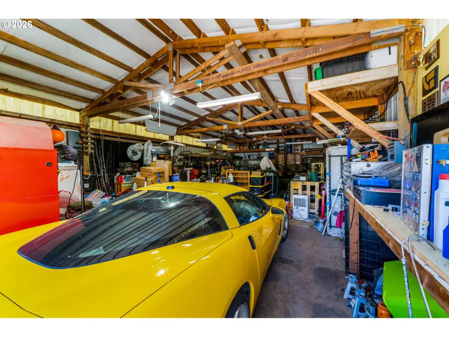 32481 Doolittle Rd, Cottage Grove, OR 97424 - #3