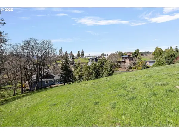 105 Alta Vista Rd, WhiteSalmon, WA 98672