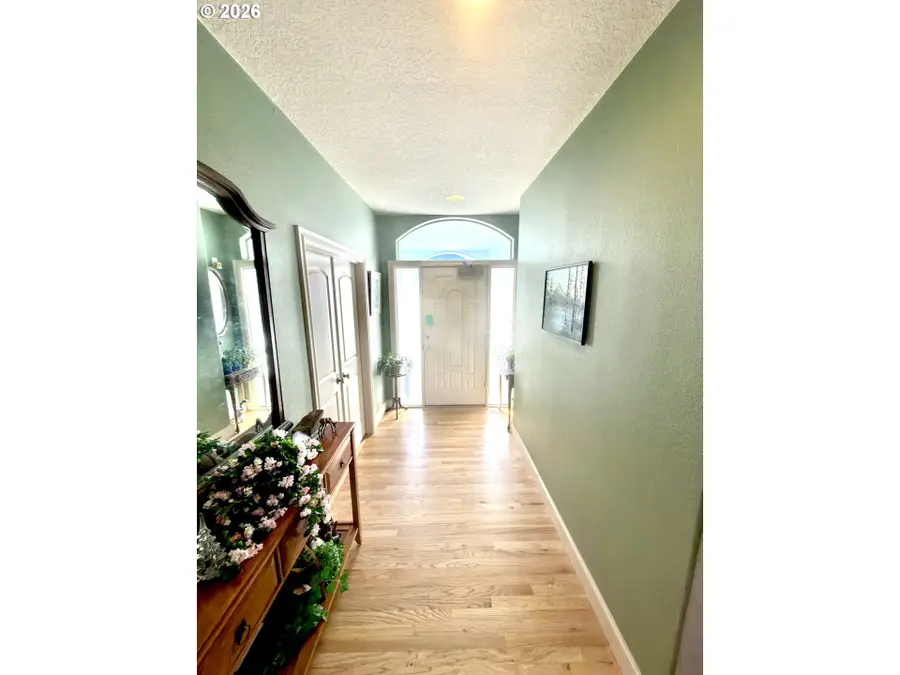 19244 Cantata Dr, Oregon City, OR 97045 - #2