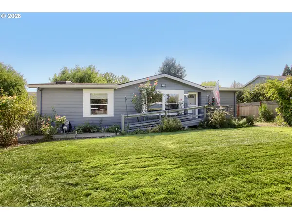 244 NW Hayden Ct, Hillsboro, OR 97124