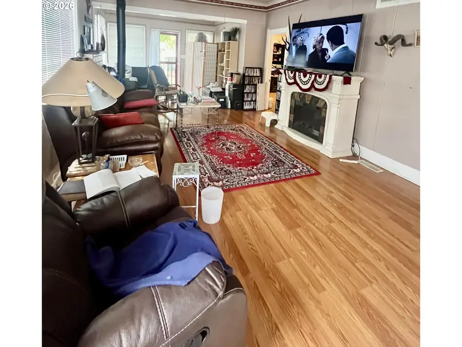 549 NE Nash St, Roseburg, OR 97470 - #3