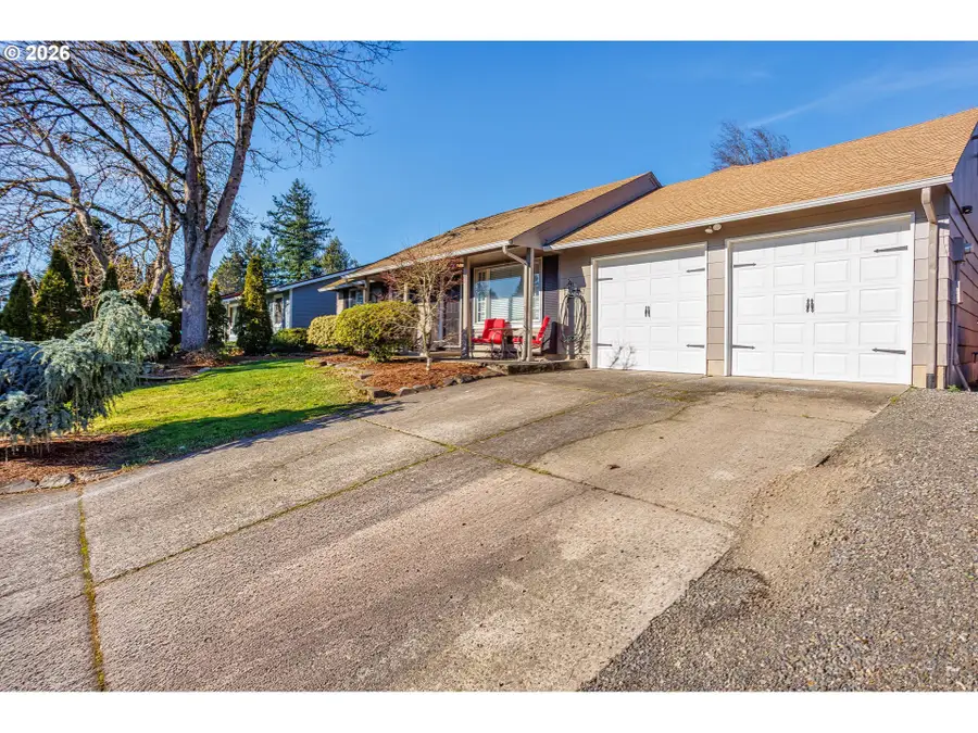 85 NE 23rd St, Gresham, OR 97030 - Image #2