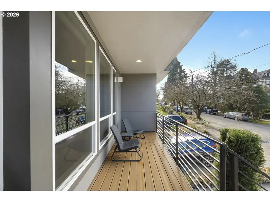 2742 SE 28th Ave, Portland, OR 97202 - #2