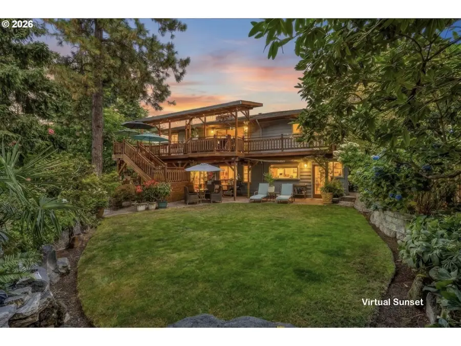 725 NW Mawrcrest Dr, Gresham, OR 97030 - #2
