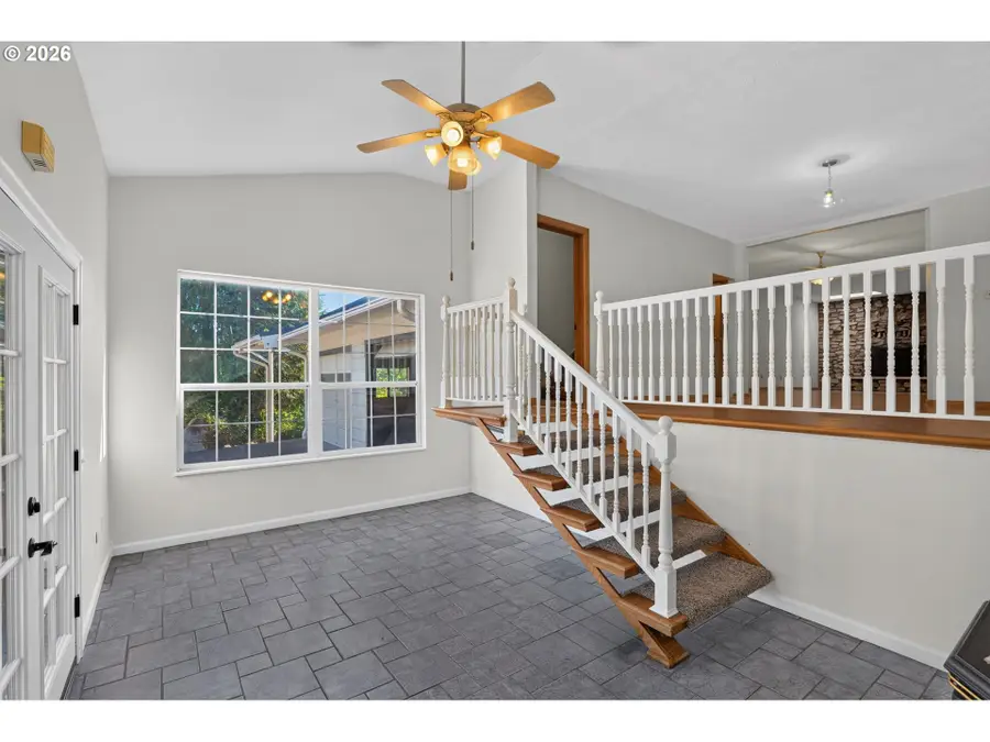 33562 Tide Creek Rd, Goble, OR 97054 - #3