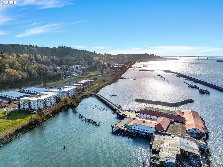 3930 Abbey Ln #210A, Astoria, OR 97103 - #2