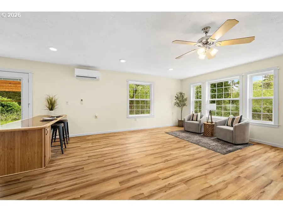 681 SW Birch Ave, Warrenton, OR 97146 - Image #3