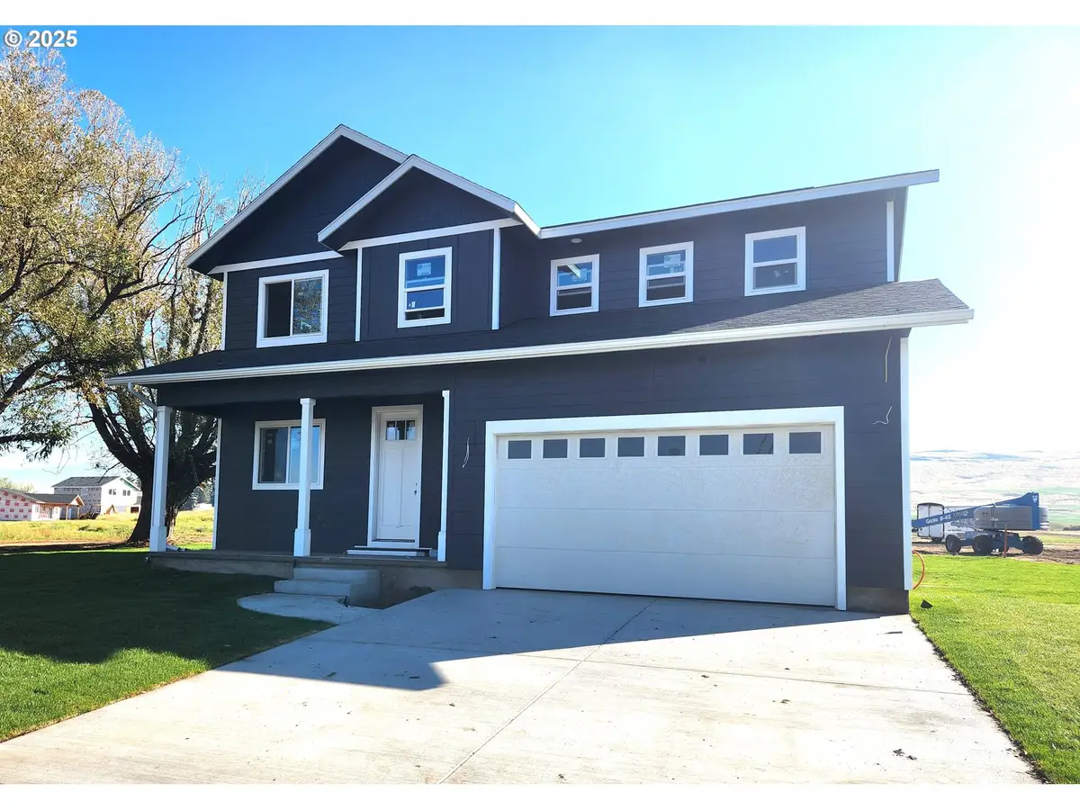 240 Heritage Ln, Union, OR 97883 - Image #1