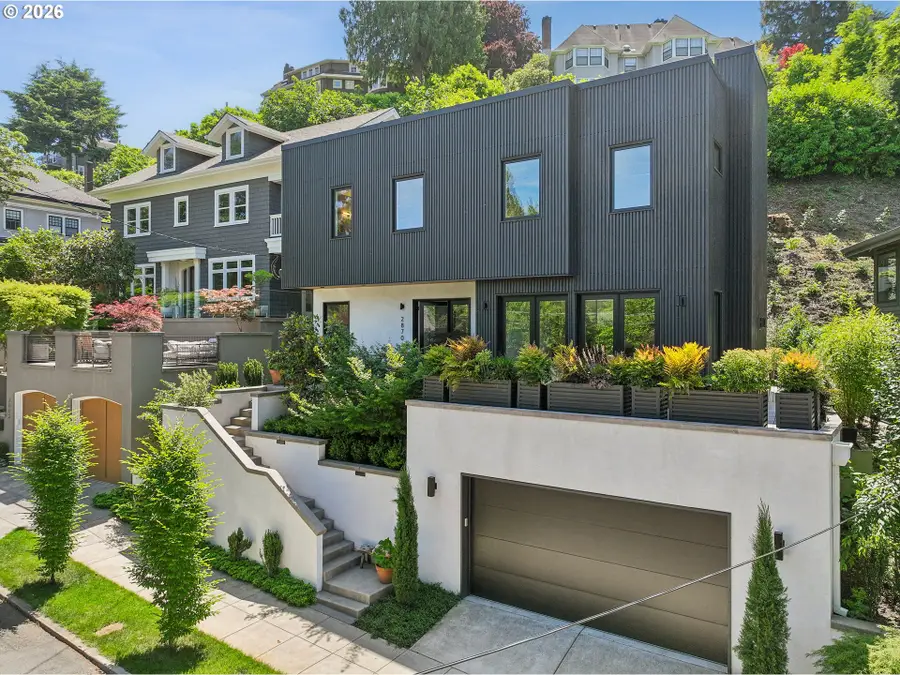 2870 NW Westover Rd, Portland, OR 97210 - #2