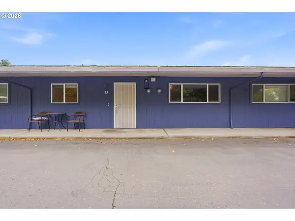 10090 SW Beaverton Hillsdale Hwy #13, Beaverton, OR 97005